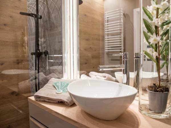 Jacuzzi Rakowicka Top Apartments คราคูฟ ภายนอก รูปภาพ