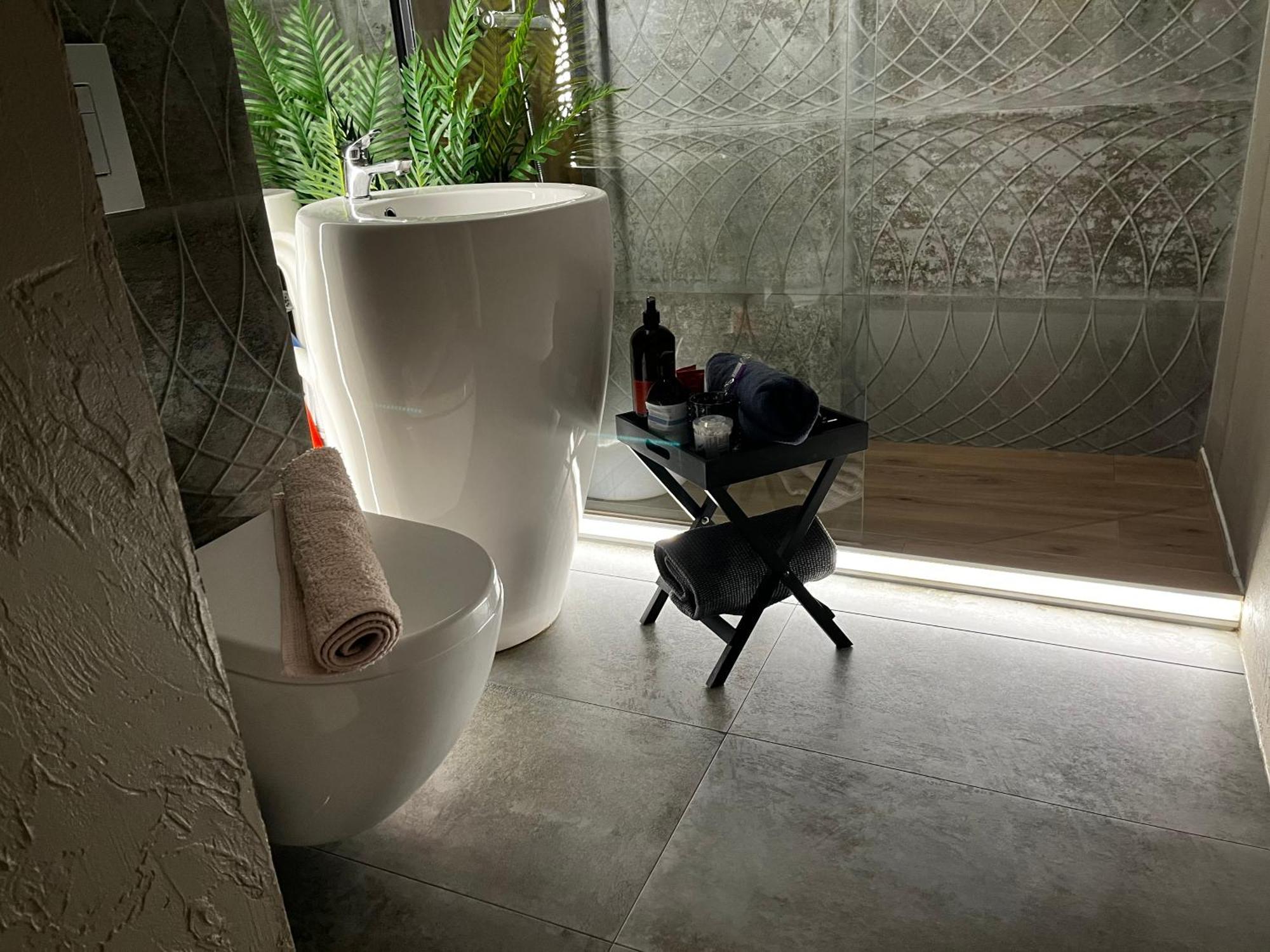 Jacuzzi Rakowicka Top Apartments คราคูฟ ภายนอก รูปภาพ